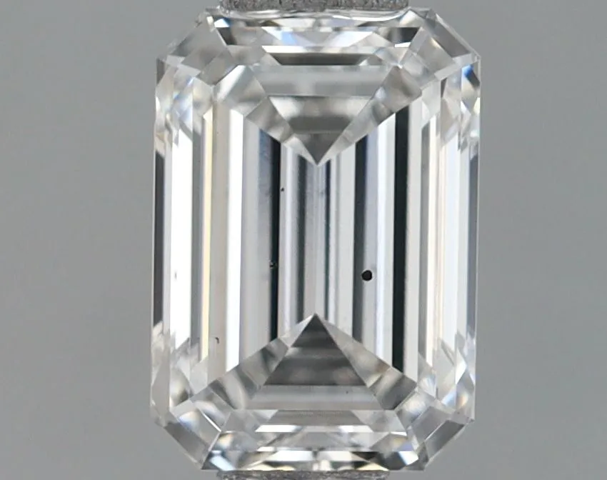0.71ct EMERALD E VS2 Lab Grown diamond