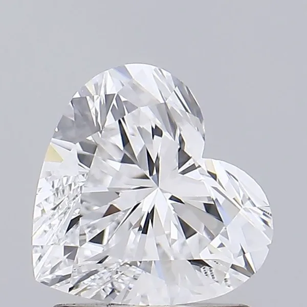1.1ct HEART D VVS2 Lab diamond