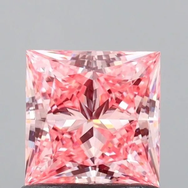 0.95ct PRINCESS Fancy Vivid Pink VVS2 Coloured Lab diamond