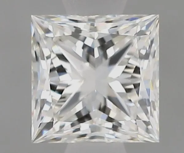 0.8ct PRINCESS H VVS1 Natural diamond