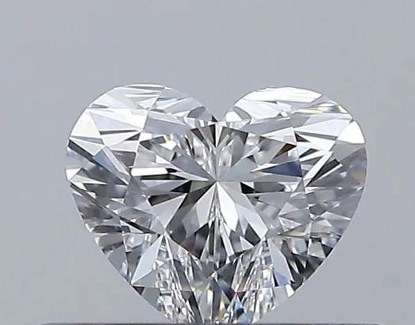0.32ct HEART E VVS2 Natural diamond