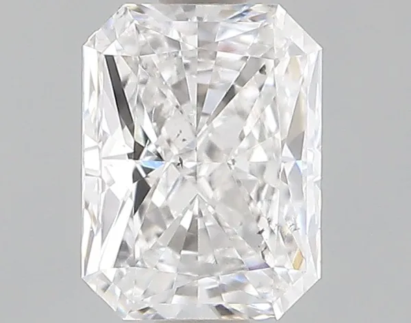 0.71ct RADIANT E SI1 Natural diamond