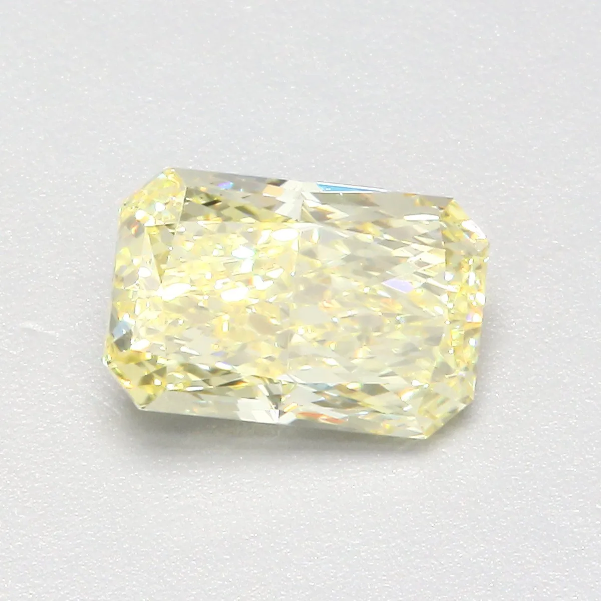 1.05ct RADIANT Fancy Intense Yellow VS1 Coloured Lab diamond