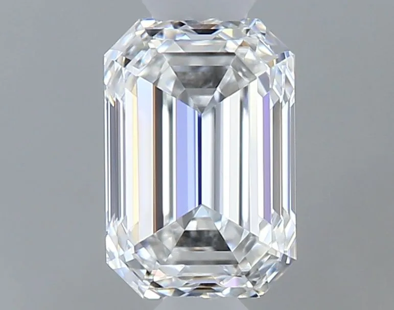0.49ct EMERALD E VVS1 Natural diamond