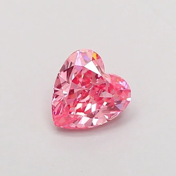 0.65ct HEART Fancy Vivid Pink VVS2 Coloured Lab diamond