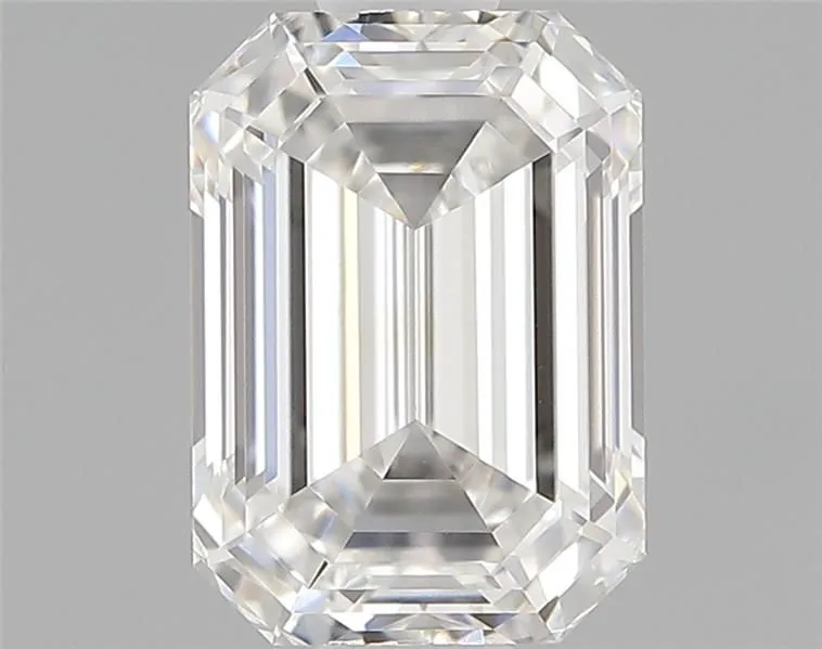 0.65ct EMERALD F VVS2 Natural diamond