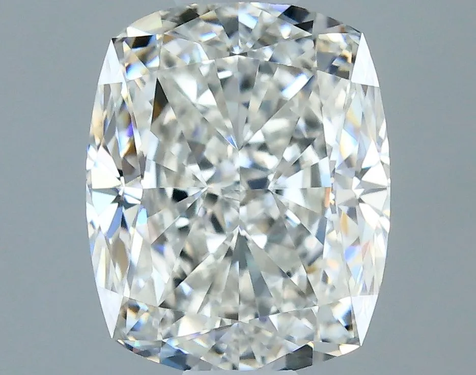 0.70ct CUSHION H VVS1 Natural diamond