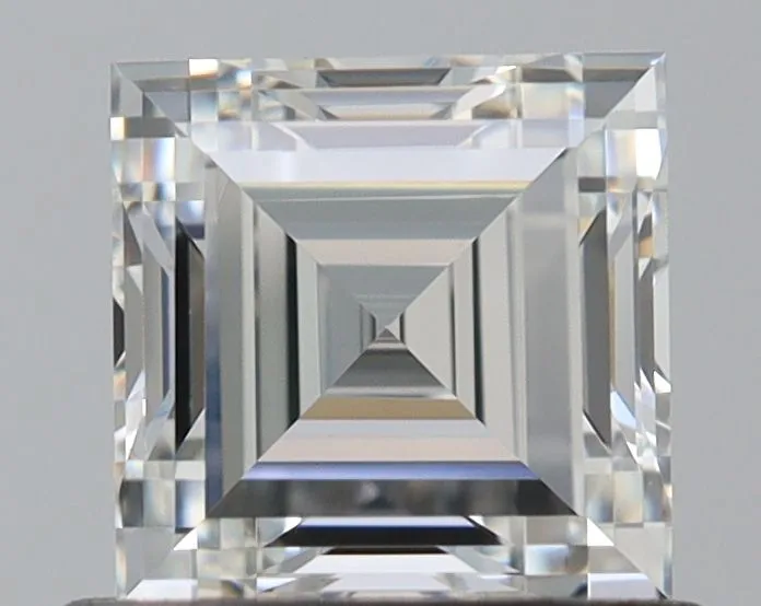 0.70ct RADIANT H VVS1 Natural diamond