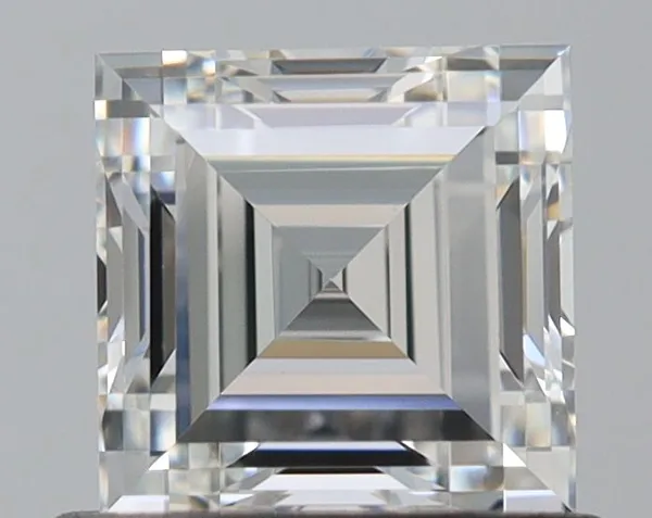 0.7ct RADIANT H VVS1 Natural diamond