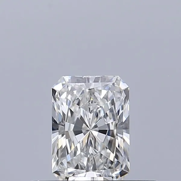 0.33ct RADIANT E IF Natural diamond