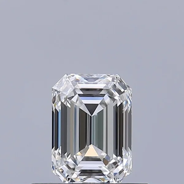 0.51ct EMERALD F VVS2 Natural diamond