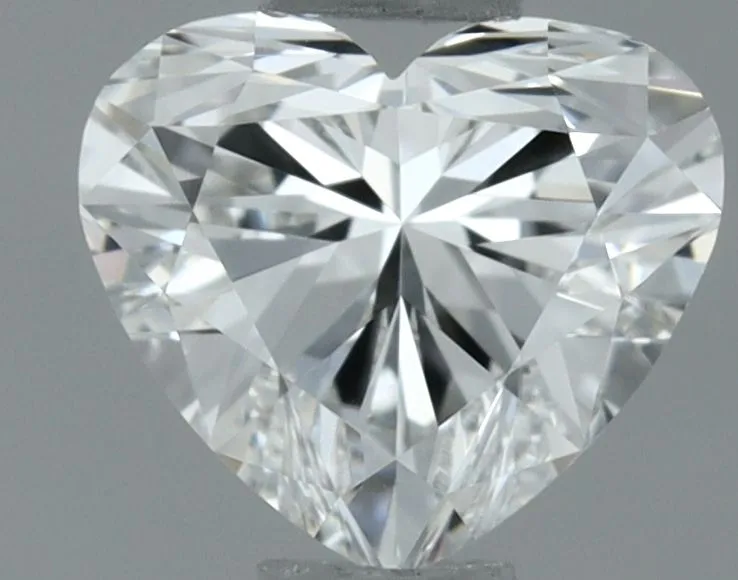 0.32ct HEART G VVS2 Natural diamond