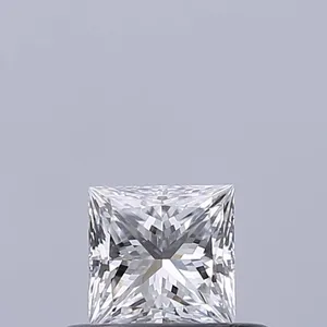 0.34ct PRINCESS D VVS1 Natural diamond