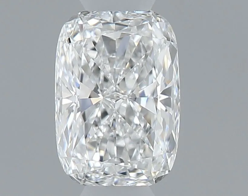 0.35ct CUSHION E VVS1 Natural diamond