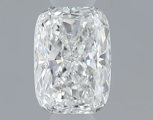 0.35ct CUSHION E VVS1 Natural diamond