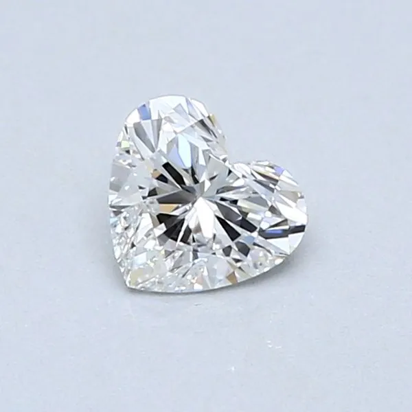 0.45ct HEART F VVS2 Natural diamond