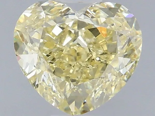 1.6ct HEART Fancy Yellow VS1 Coloured Lab diamond