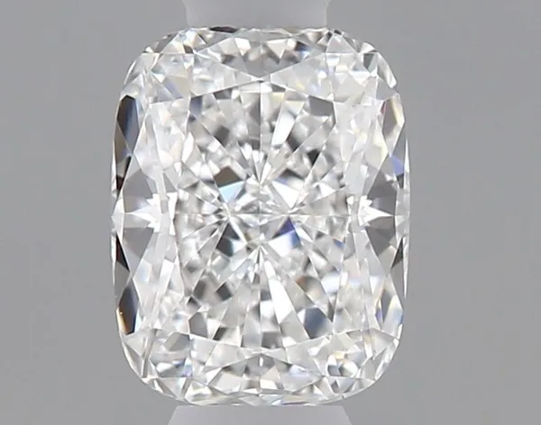 0.34ct CUSHION E VVS2 Natural diamond