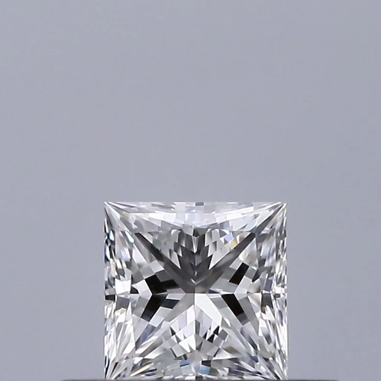 0.30ct PRINCESS D VVS1 Natural diamond