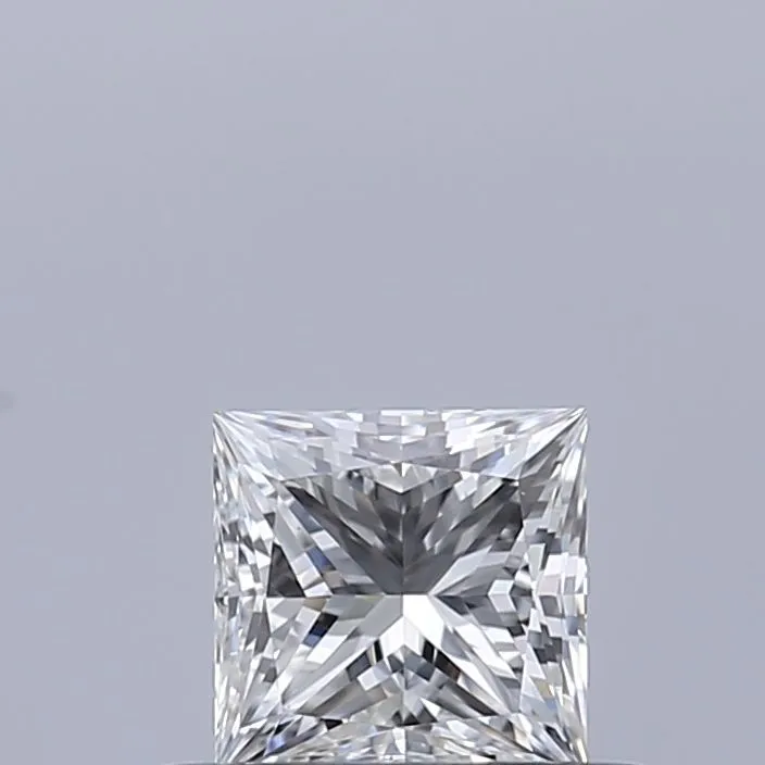 0.36ct PRINCESS E VVS2 Natural diamond