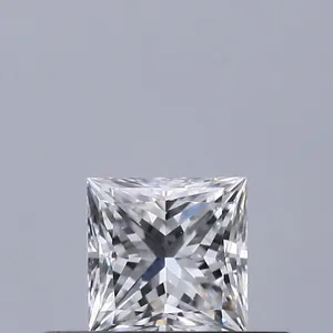 0.3ct PRINCESS D VVS1 Natural diamond