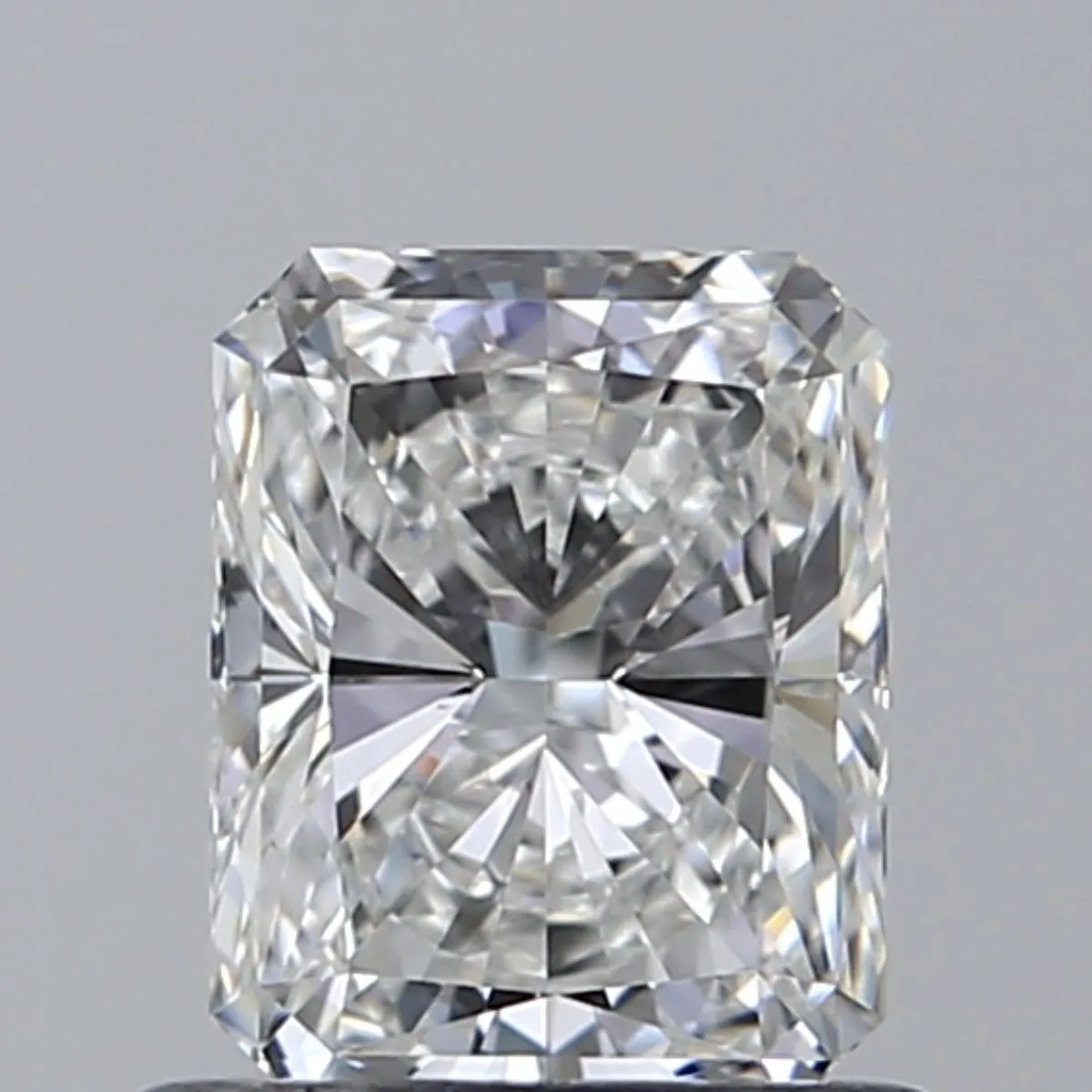 0.70ct RADIANT F VS1 Natural diamond