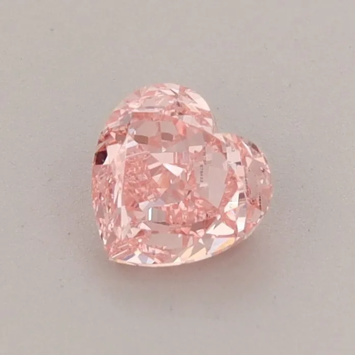 0.57ct HEART Fancy Vivid Pink VS1 Coloured Lab diamond