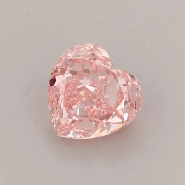 0.57ct HEART Fancy Vivid Pink VS1 Coloured Lab diamond