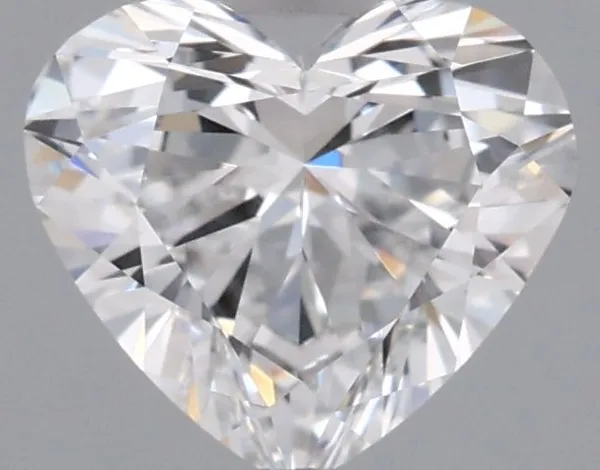 0.98ct HEART D VVS1 Lab diamond