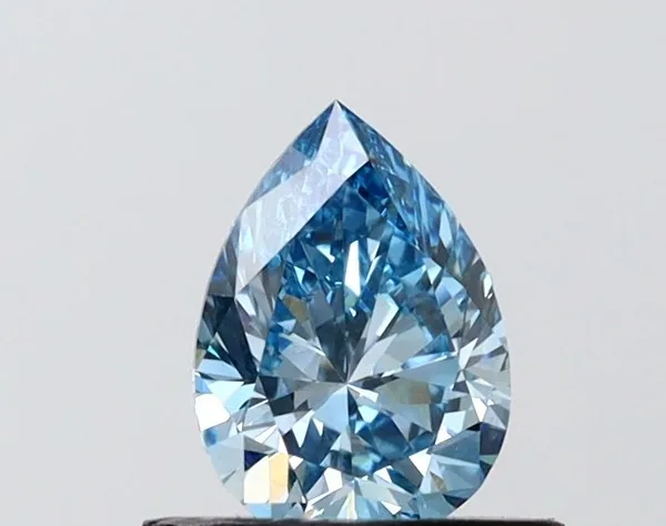 0.67ct PEAR Fancy Vivid Blue VVS2 Coloured Lab diamond