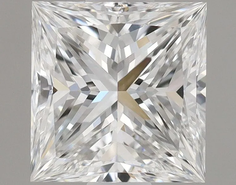 0.70ct PRINCESS F VVS2 Natural diamond