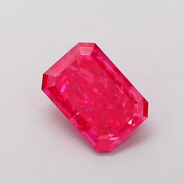 1.06ct RADIANT Fancy Vivid Pink VVS2 Coloured Lab diamond