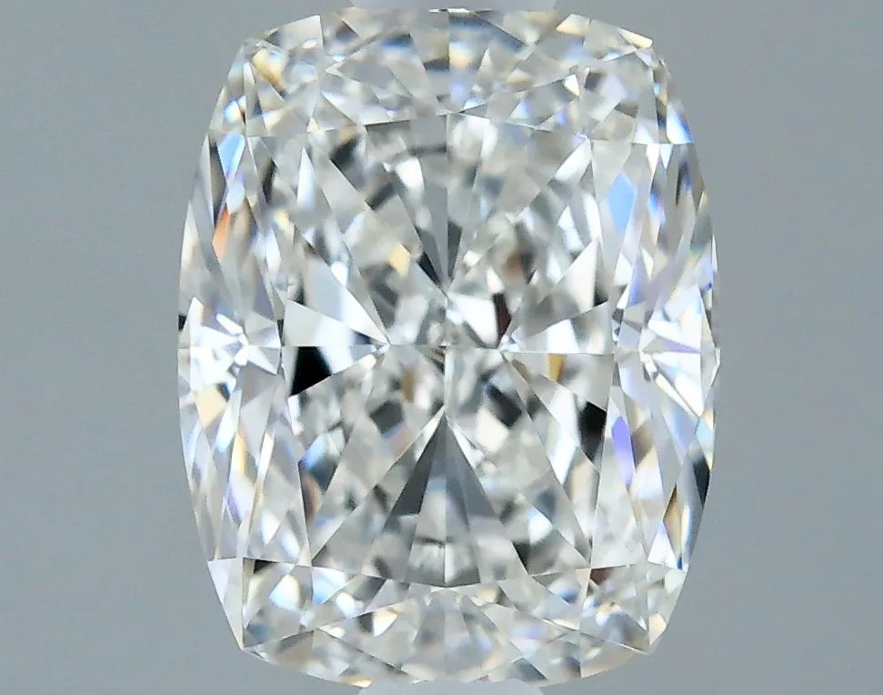 0.70ct CUSHION G VS1 Natural diamond