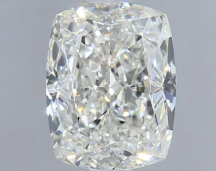 0.90ct CUSHION H VS2 Natural diamond