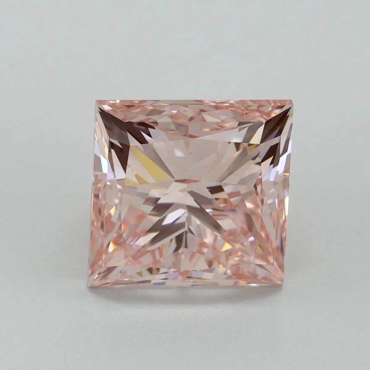 5.01ct PRINCESS Fancy Intense Pink VS1 Coloured Lab diamond