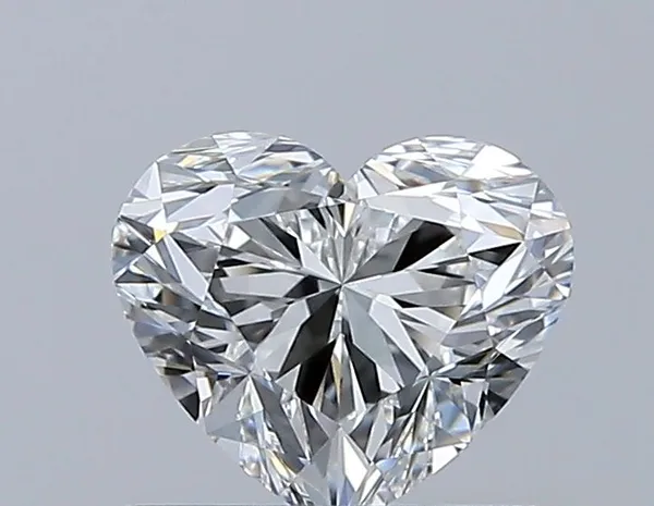 0.7ct HEART F VVS1 Natural diamond