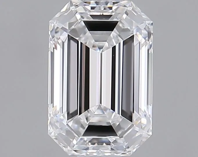 0.70ct EMERALD E VVS1 Natural diamond