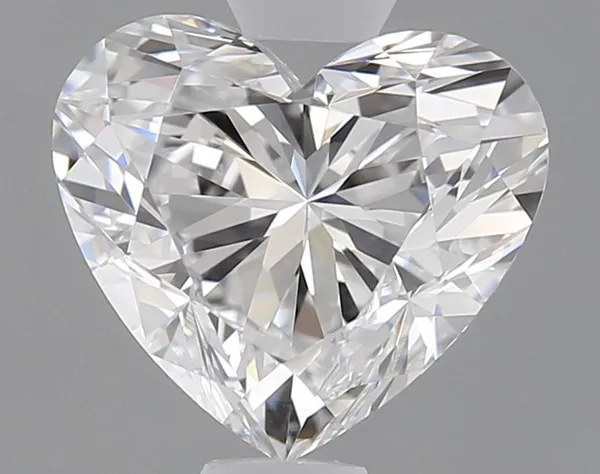 1.1ct HEART D VVS2 Lab diamond