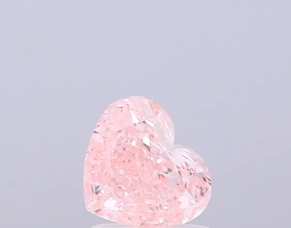 1.01ct HEART Fancy Vivid Pink VVS2 Coloured Lab diamond