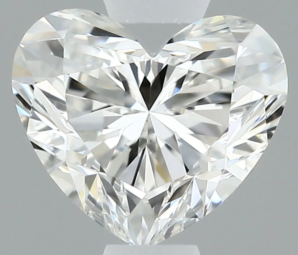 0.51ct HEART F VS1 Natural diamond