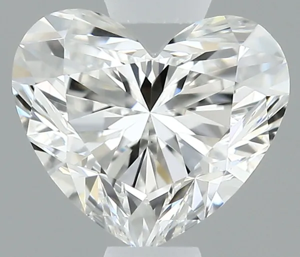 0.51ct HEART F VS1 Natural diamond