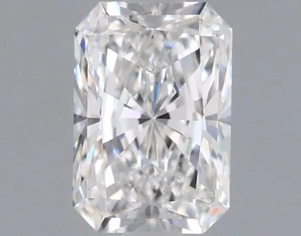 0.60ct RADIANT E VS2 Lab Grown diamond