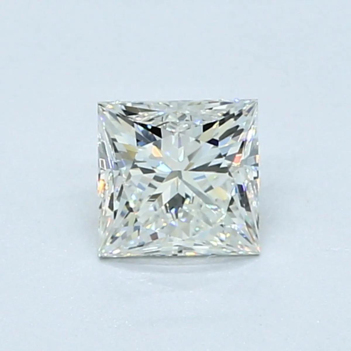 0.70ct PRINCESS H VVS1 Natural diamond