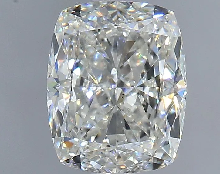 0.90ct CUSHION H VS2 Natural diamond