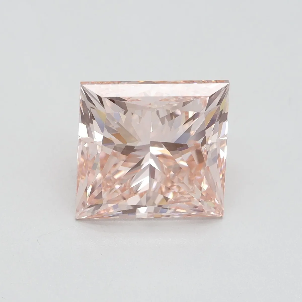5.02ct PRINCESS Fancy Vivid Pink VVS2 Coloured Lab diamond