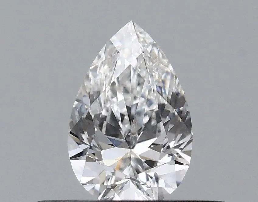 0.30ct PEAR E VVS2 Natural diamond