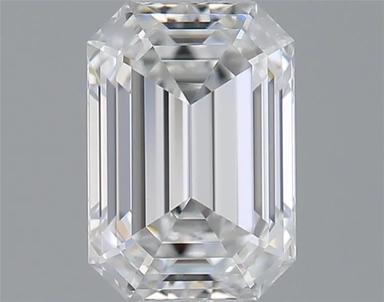 0.40ct EMERALD E VVS2 Natural diamond