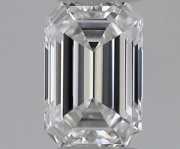 0.3ct EMERALD E VVS2 Natural diamond