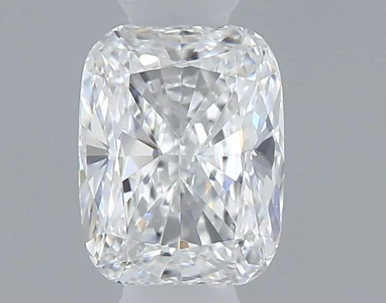 0.30ct CUSHION E VVS2 Natural diamond