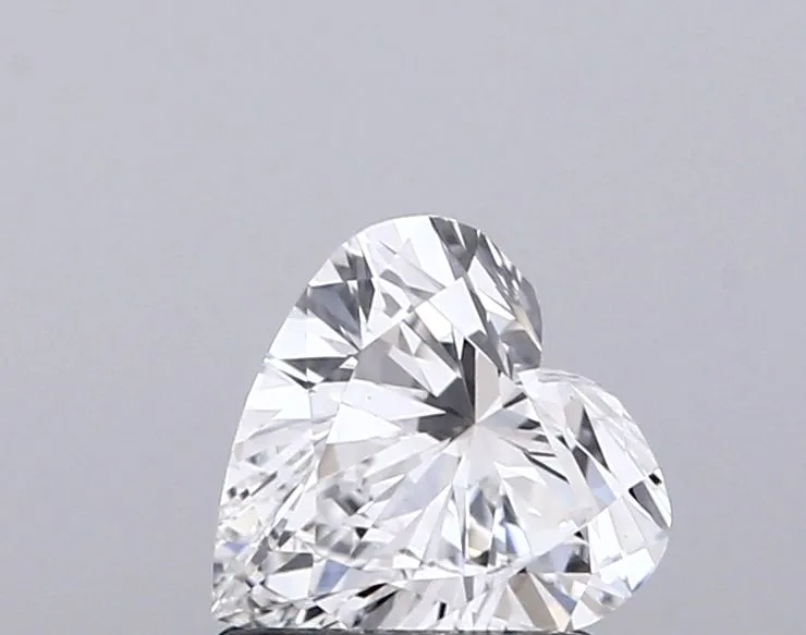 0.89ct HEART D VS1 Lab Grown diamond